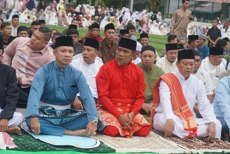 Hangatnya Ramadhan hingga Khusyuknya Idul Fitri, Kebersamaan Jadi Fondasi Pelalawan Maju